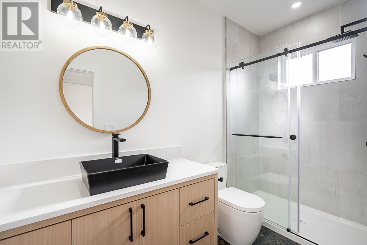 6150 Napier Street, Burnaby, British Columbia  V5B 2C1 - Photo 15 - R2938165