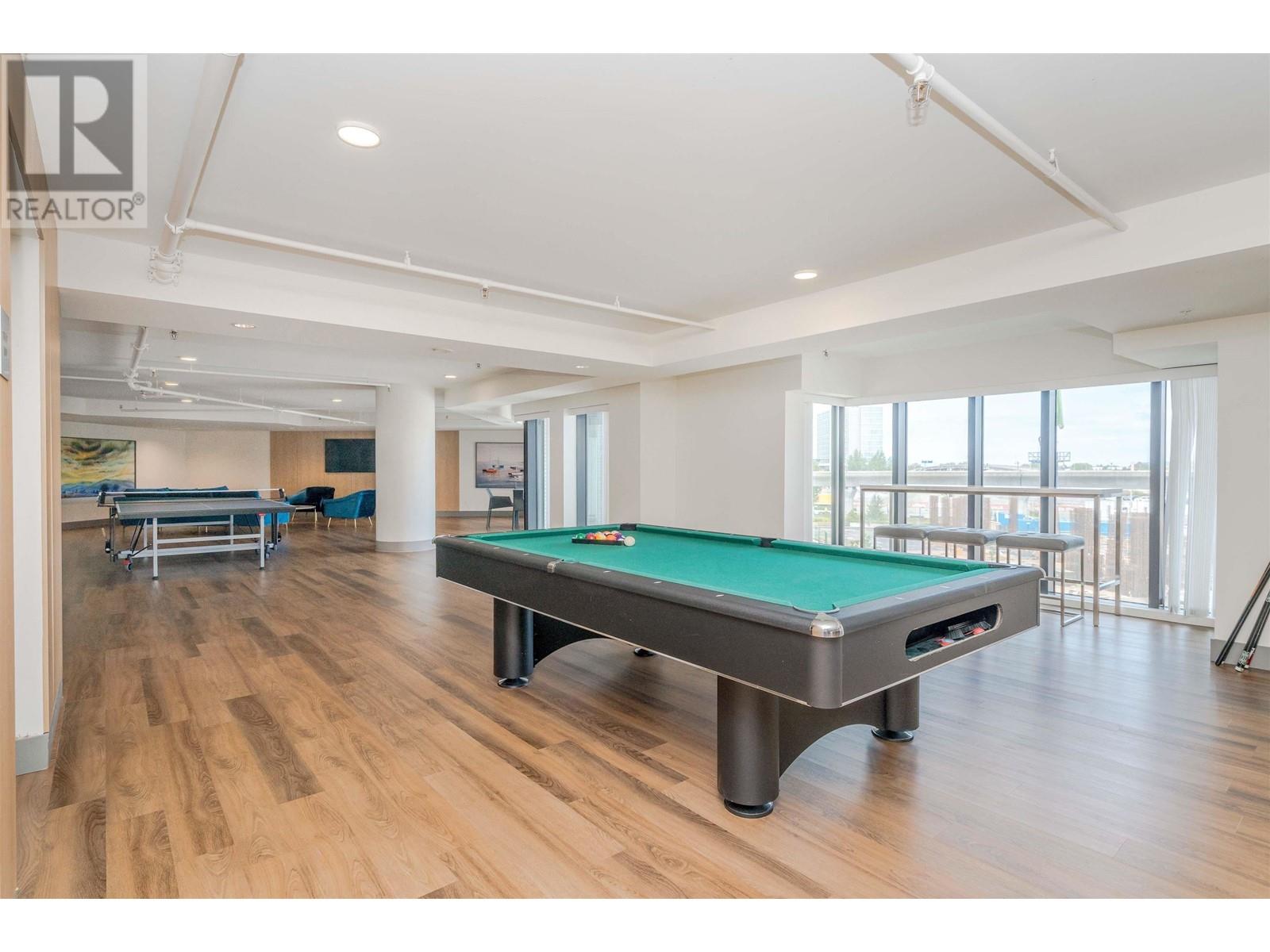 Listing Picture 15 of 26 : 615 8699 HAZELBRIDGE WAY, Richmond / 烈治文 - 魯藝地產 Yvonne Lu Group - MLS Medallion Club Member