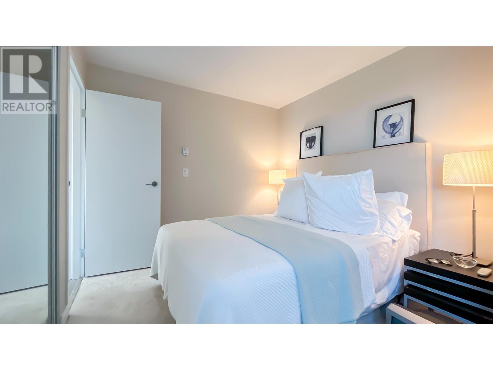 Listing Picture 25 of 32 : PH 2805 1323 HOMER STREET, Vancouver / 溫哥華 - 魯藝地產 Yvonne Lu Group - MLS Medallion Club Member