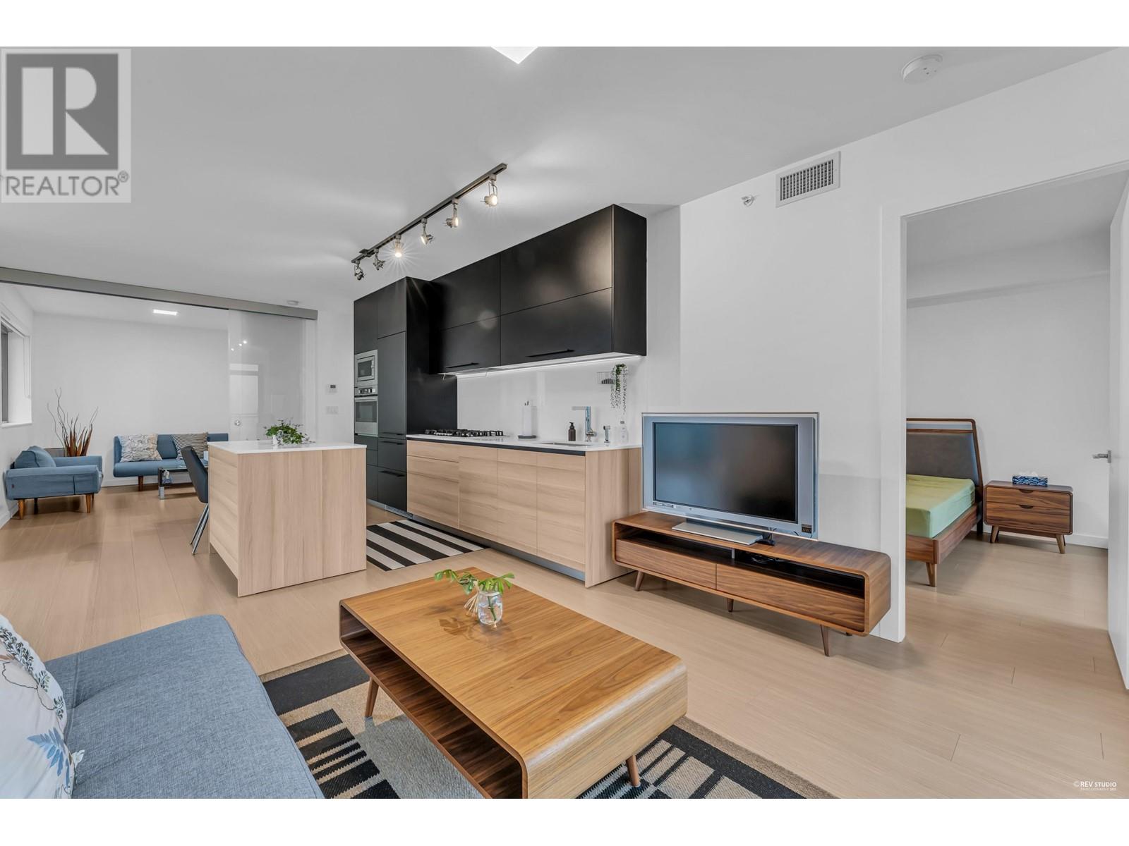 Listing Picture 13 of 38 : 1308 4488 JUNEAU STREET, Burnaby / 本拿比 - 魯藝地產 Yvonne Lu Group - MLS Medallion Club Member