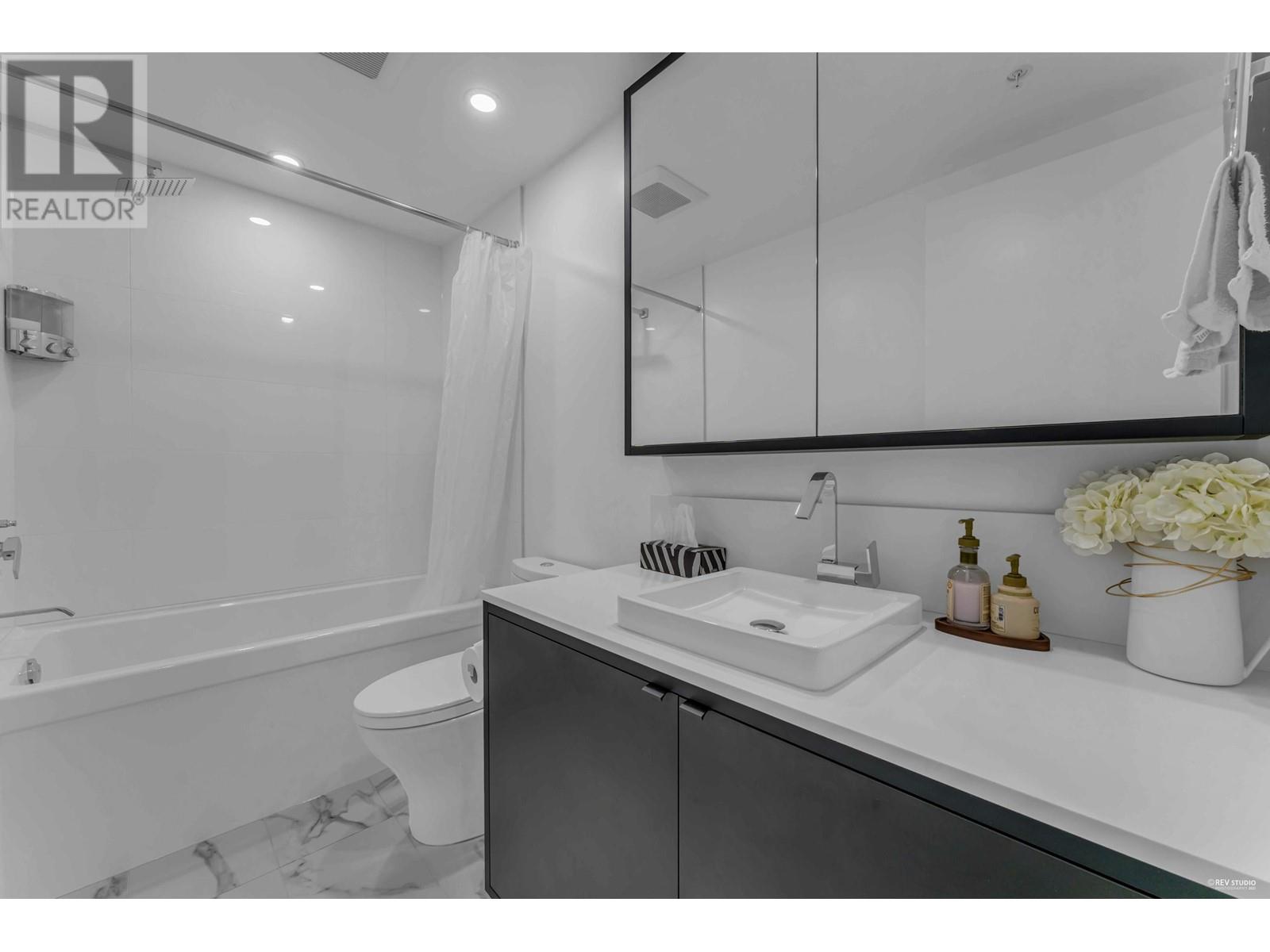 Listing Picture 22 of 38 : 1308 4488 JUNEAU STREET, Burnaby / 本拿比 - 魯藝地產 Yvonne Lu Group - MLS Medallion Club Member