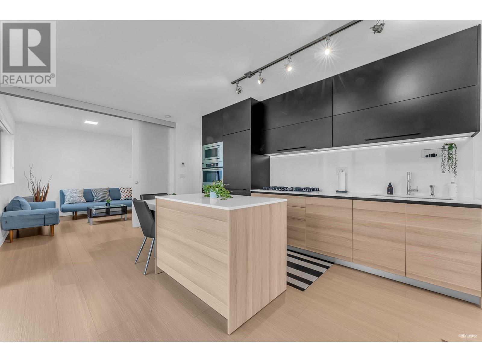 Listing Picture 5 of 38 : 1308 4488 JUNEAU STREET, Burnaby / 本拿比 - 魯藝地產 Yvonne Lu Group - MLS Medallion Club Member