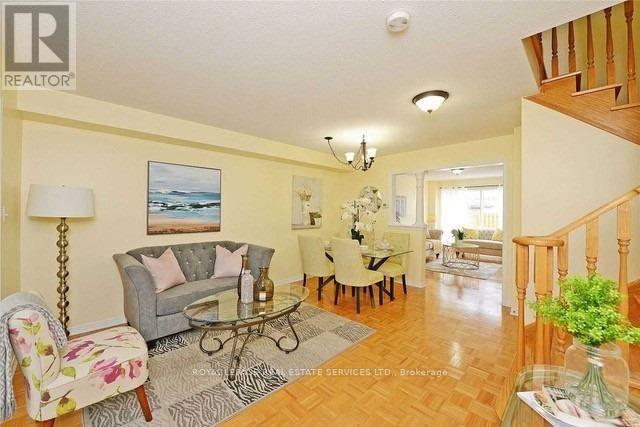 Main - 42 Snowshoe Lane, Brampton, Ontario  L6R 0J6 - Photo 2 - W10423312