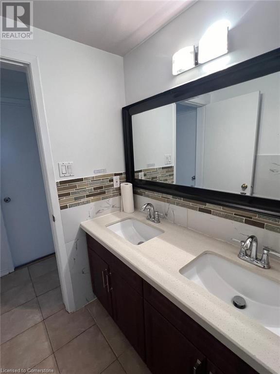 690 Elgin Street N Unit# Main, Cambridge, Ontario  N1R 7W5 - Photo 13 - 40639664