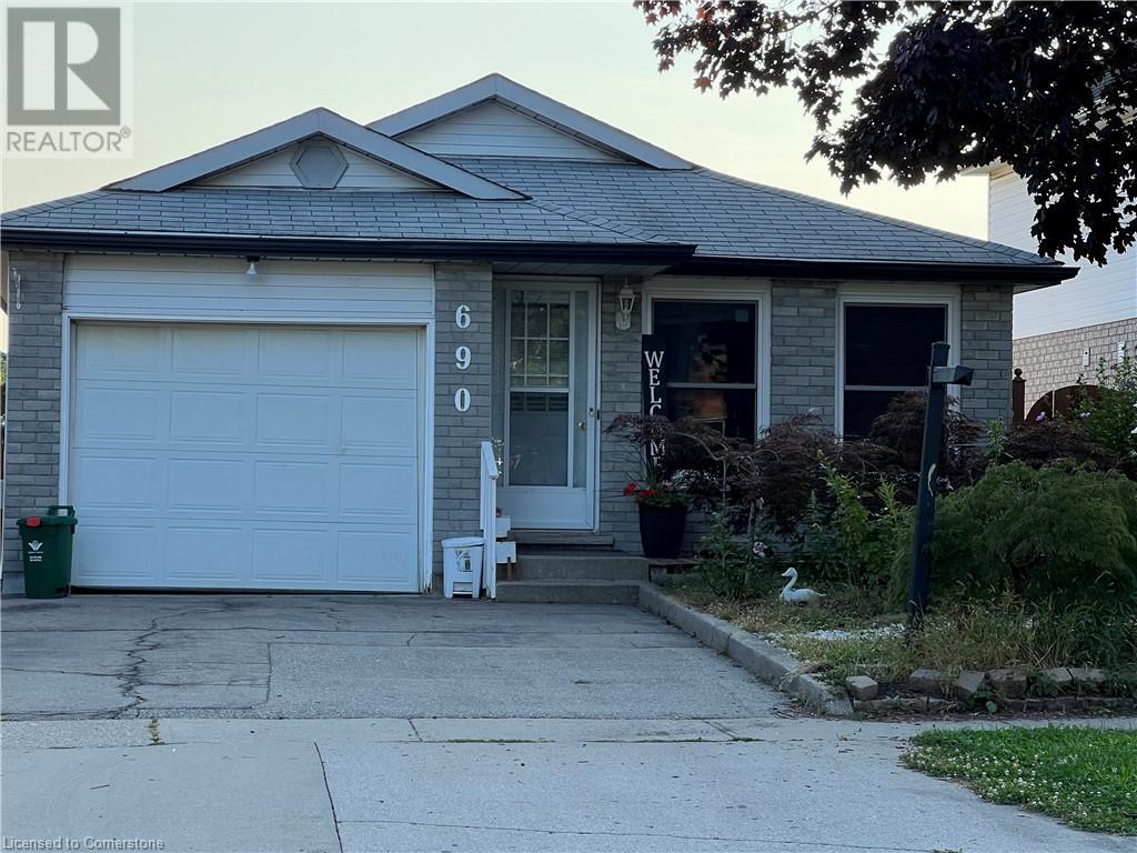 690 ELGIN Street N Unit# Main, Cambridge, Ontario