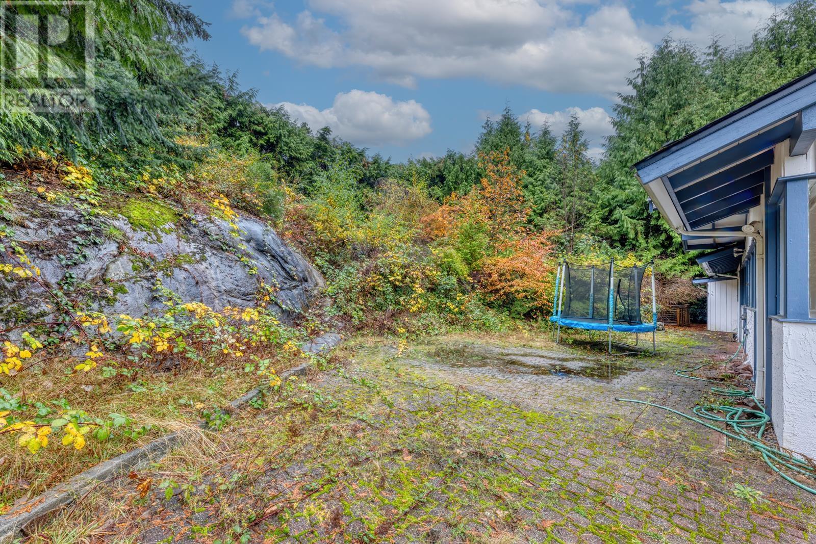 1380 BURNSIDE ROAD, West Vancouver real estate listing R2944338 for sale