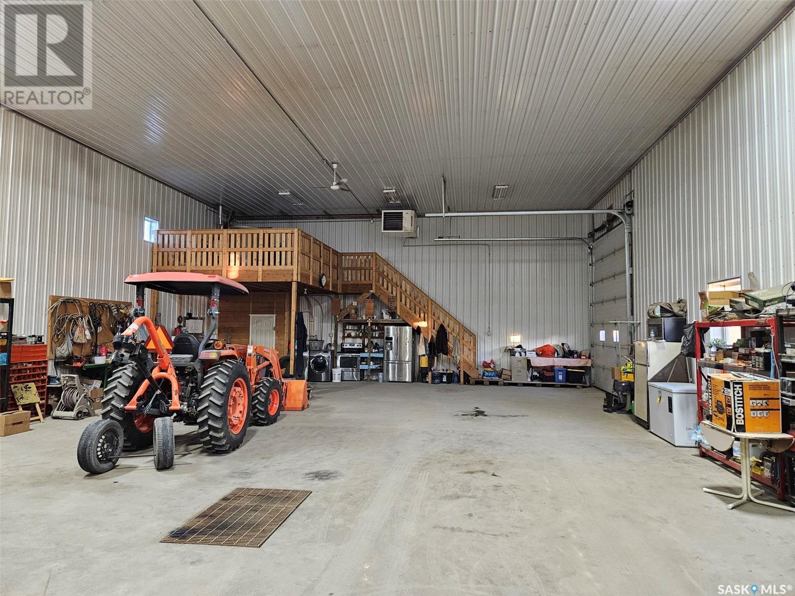 205 King Street, Kisbey, Saskatchewan  S0C 1L0 - Photo 3 - SK988164