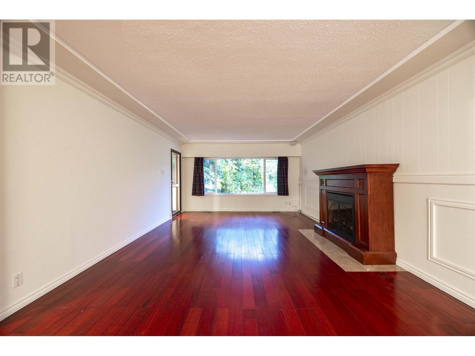 1215 Como Lake Avenue, Coquitlam, British Columbia  V3J 7R5 - Photo 8 - R2944112