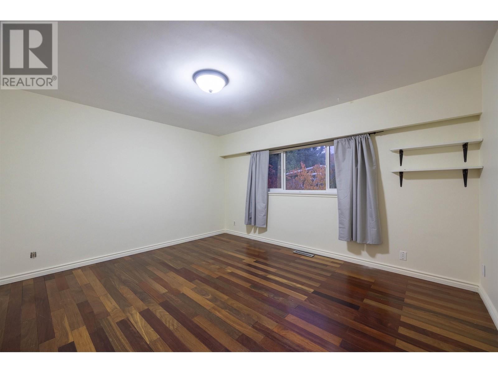 1215 Como Lake Avenue, Coquitlam, British Columbia  V3J 7R5 - Photo 17 - R2944112