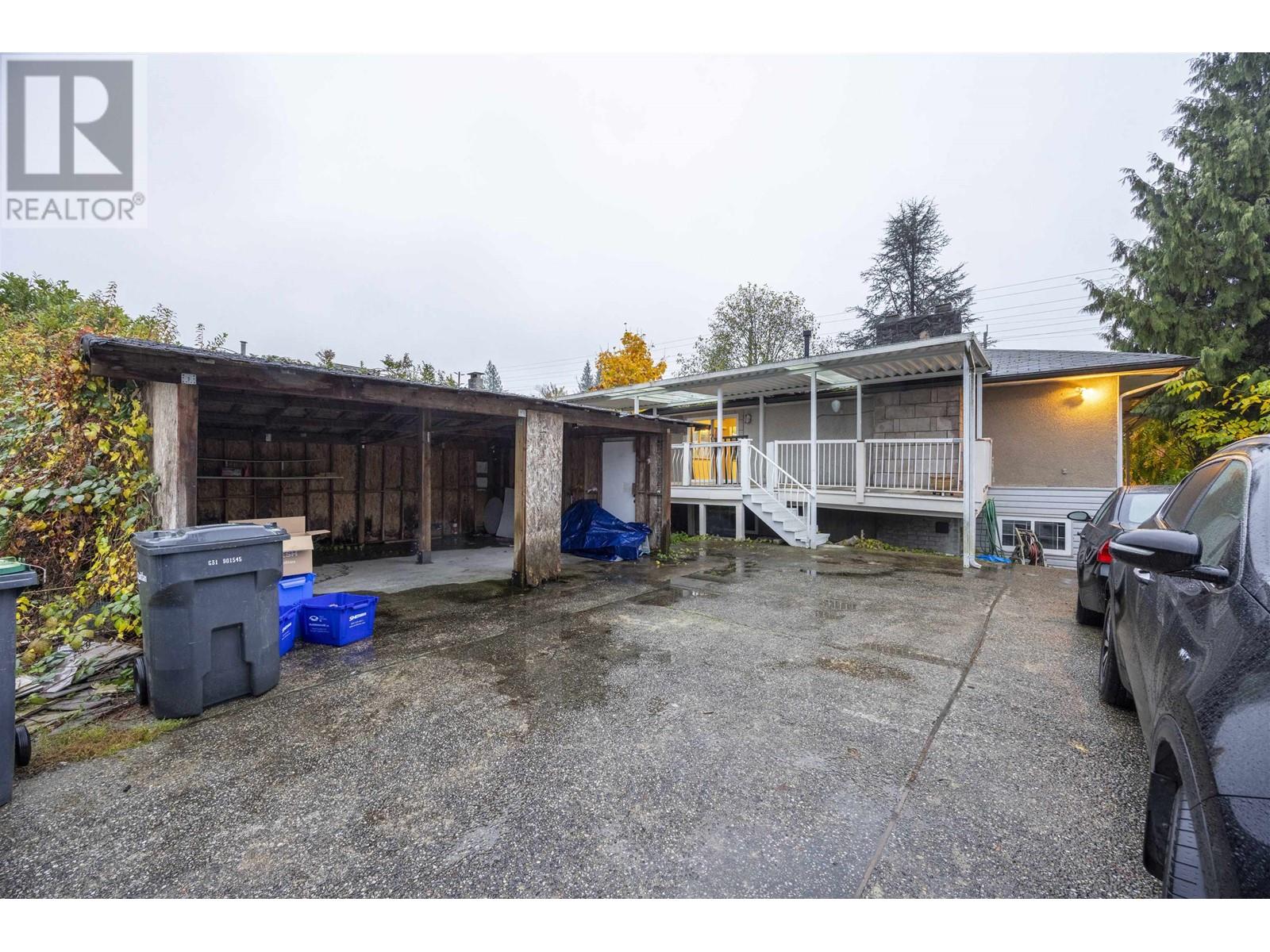 1215 Como Lake Avenue, Coquitlam, British Columbia  V3J 7R5 - Photo 35 - R2944112