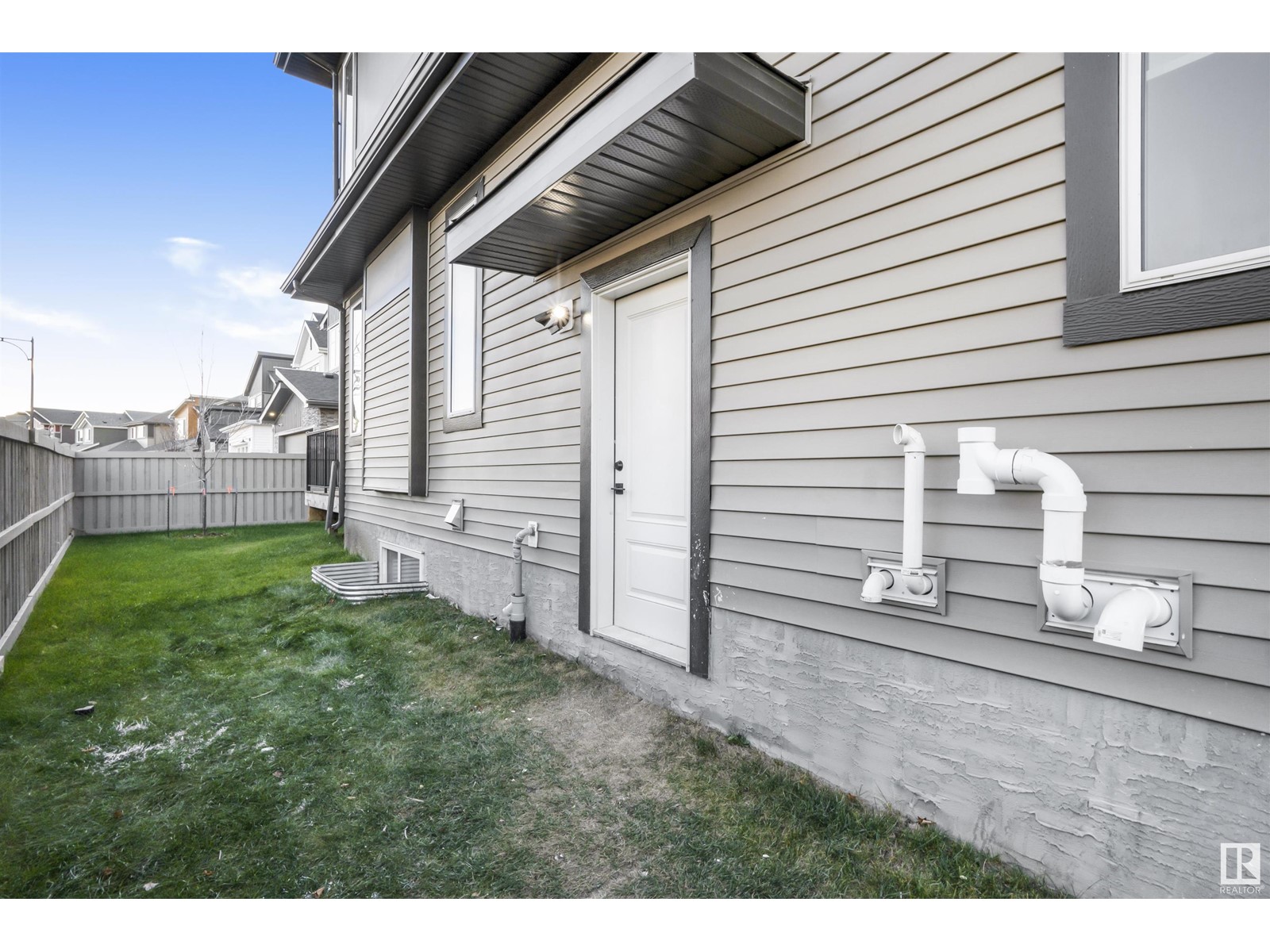 6065 Crawford Dr Sw, Edmonton, Alberta  T6W 4L6 - Photo 53 - E4413555