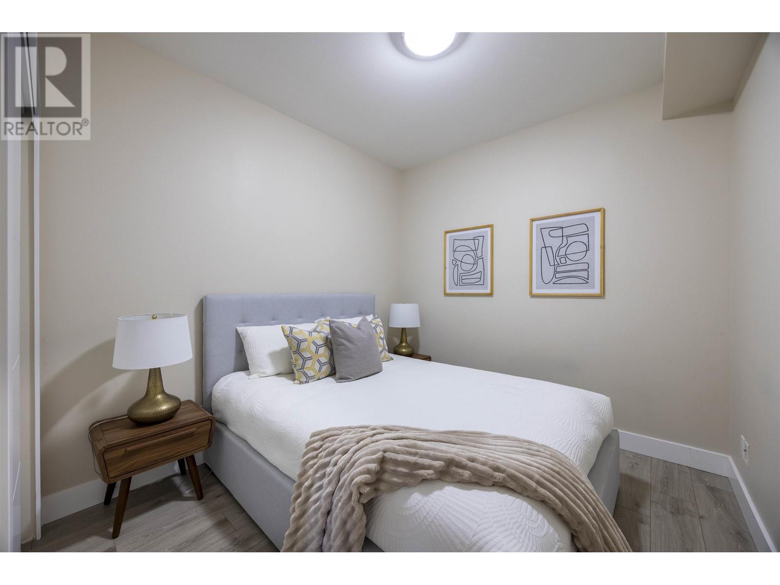 Listing Picture 8 of 22 : 302 6011 NO. 1 ROAD, Richmond / 烈治文 - 魯藝地產 Yvonne Lu Group - MLS Medallion Club Member