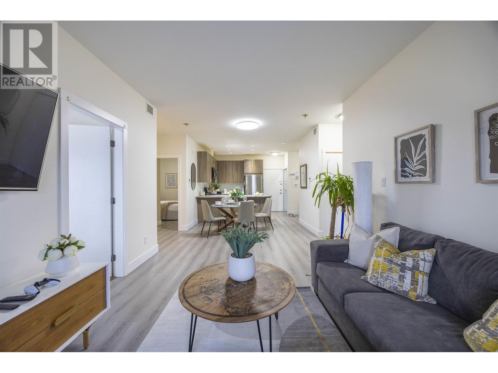 Listing Picture 18 of 22 : 302 6011 NO. 1 ROAD, Richmond / 烈治文 - 魯藝地產 Yvonne Lu Group - MLS Medallion Club Member