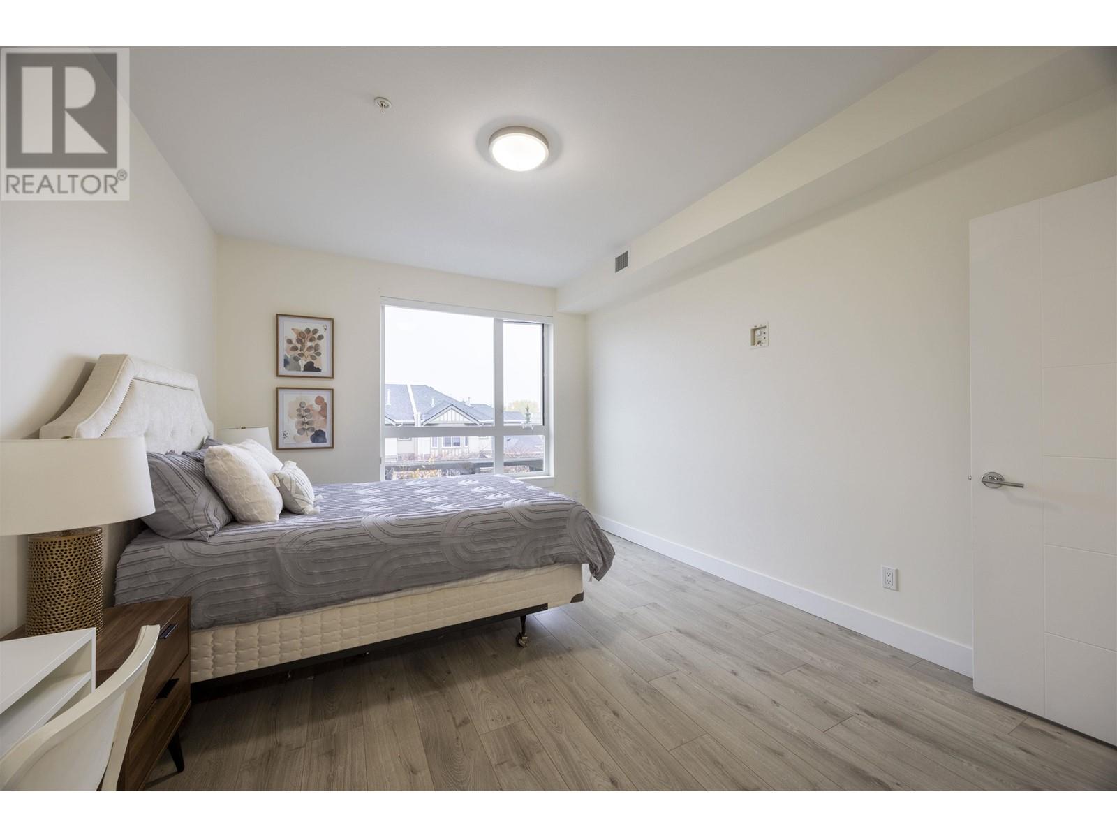 Listing Picture 11 of 22 : 302 6011 NO. 1 ROAD, Richmond / 烈治文 - 魯藝地產 Yvonne Lu Group - MLS Medallion Club Member