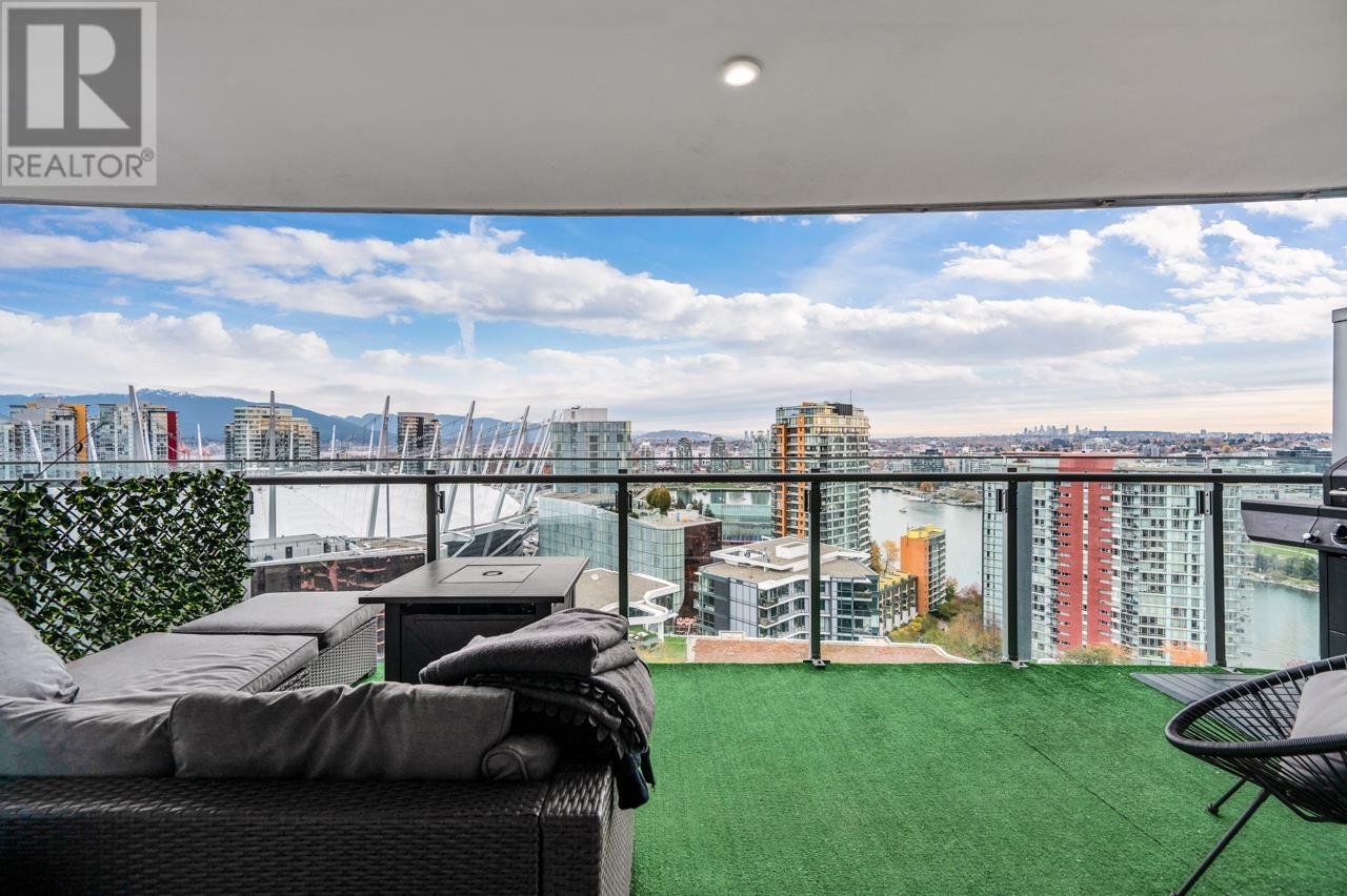 2610 89 Nelson Street, Vancouver, British Columbia  V6Z 0E7 - Photo 1 - R2943582