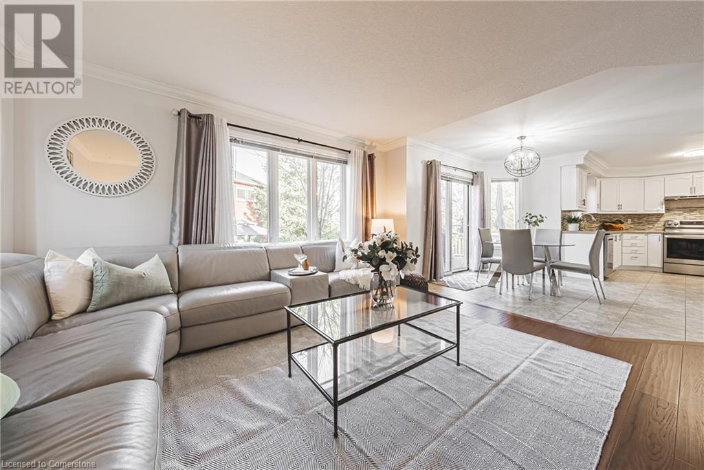 1150 Skyview Drive Unit# 52Burlington, Ontario  L7P 4X5 - Photo 8 - 40676252