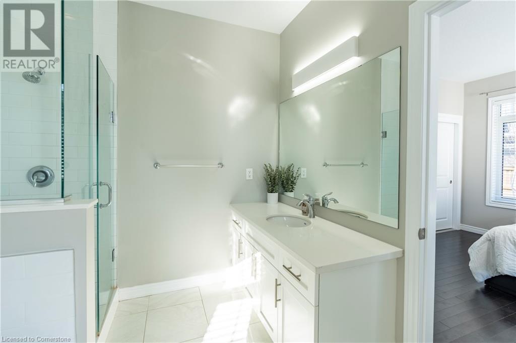 219 Falconridge DriveKitchener, Ontario  N2K 0B6 - Photo 28 - 40673862