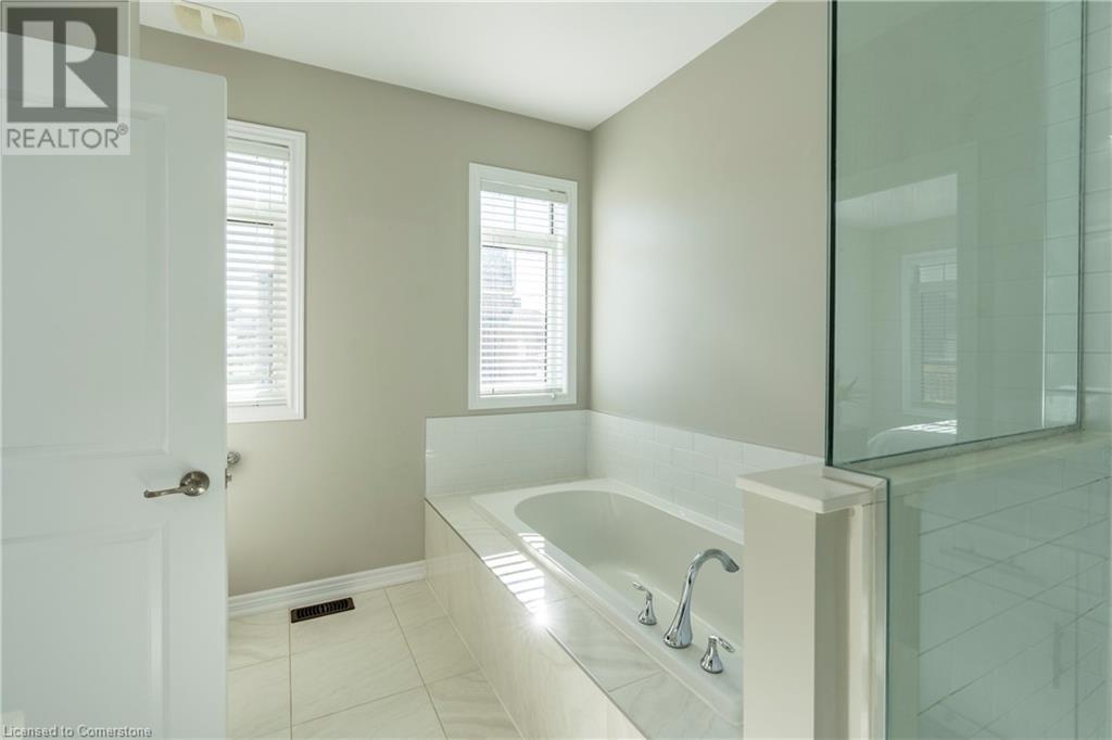 219 Falconridge DriveKitchener, Ontario  N2K 0B6 - Photo 29 - 40673862