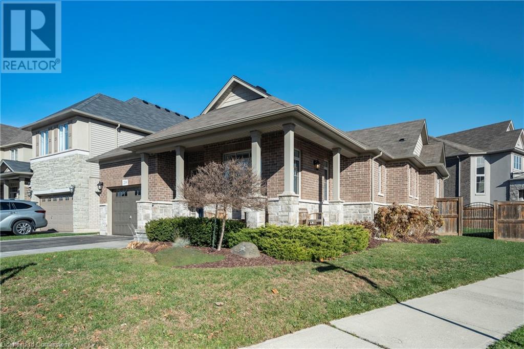 219 Falconridge DriveKitchener, Ontario  N2K 0B6 - Photo 3 - 40673862