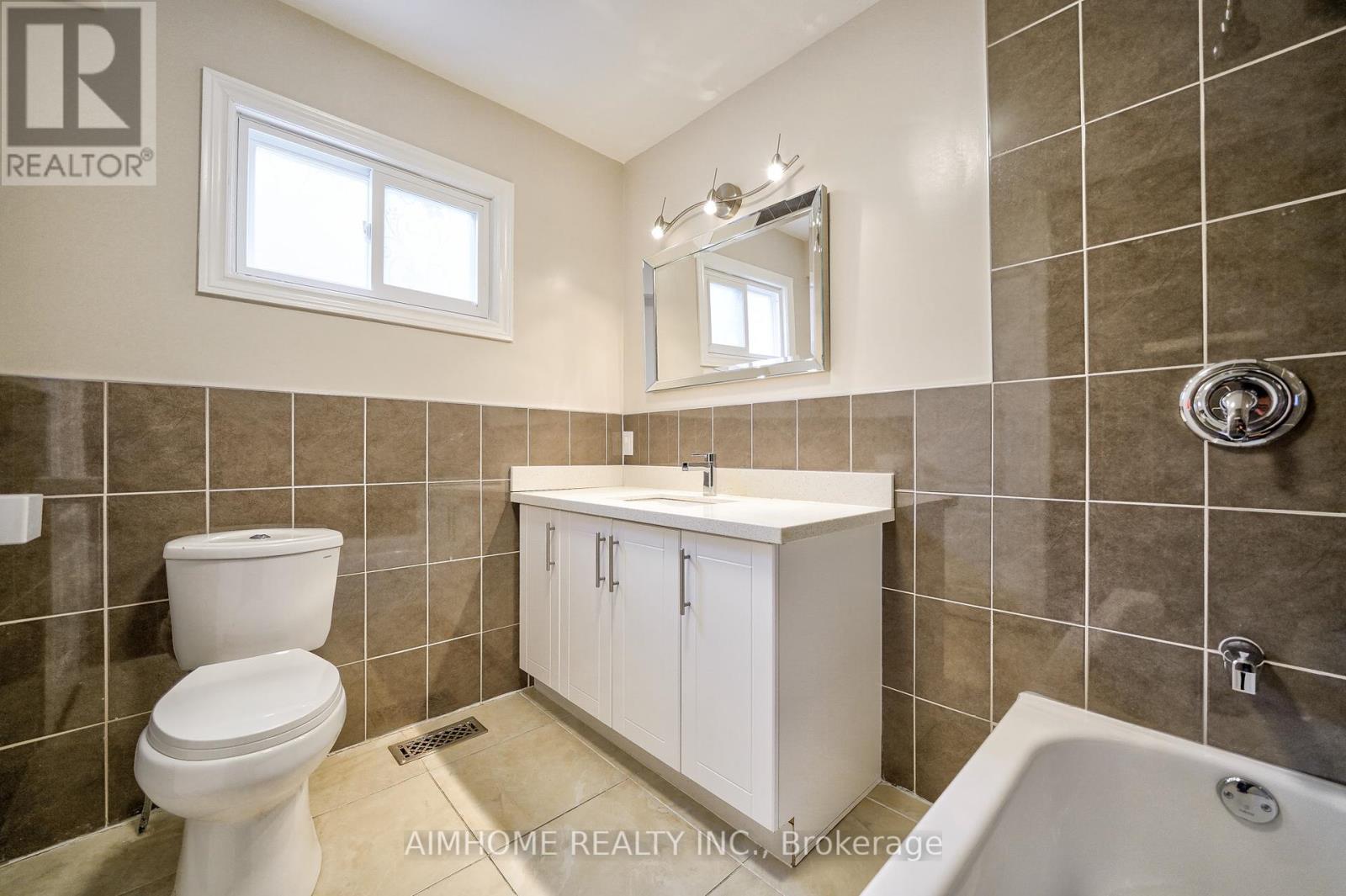 34 Mandel Crescent, Toronto, Ontario  M2H 1B9 - Photo 17 - C10423483