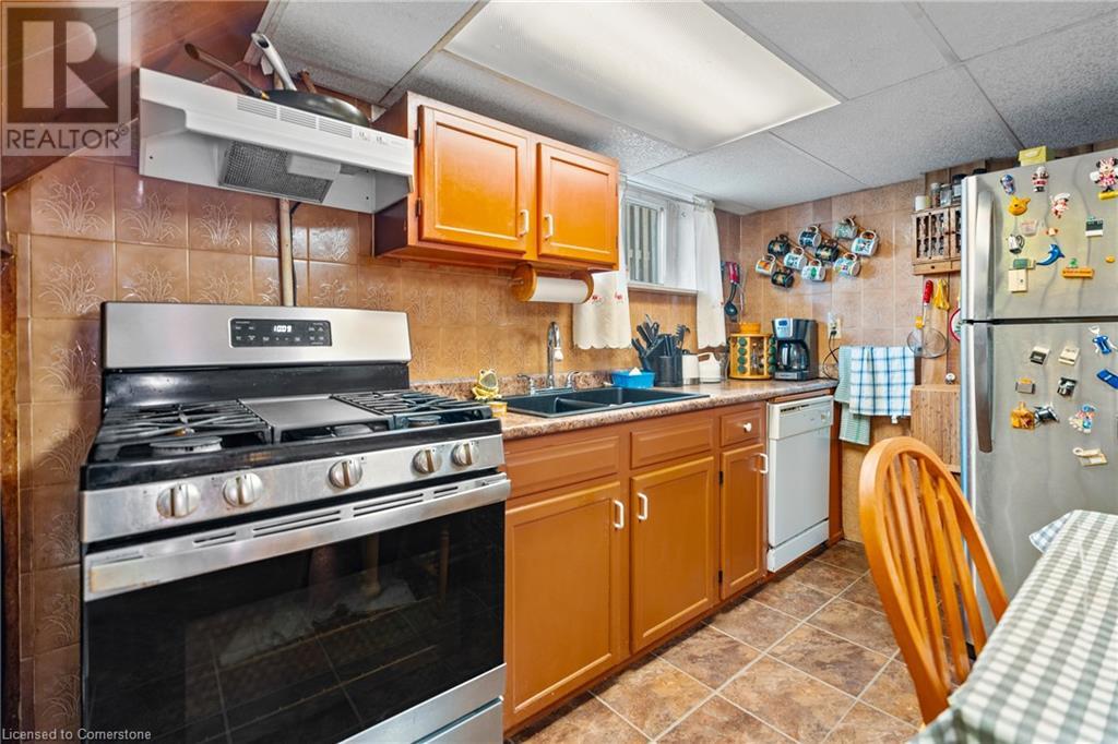 6749 Betty Avenue, Niagara Falls, Ontario  L2G 5W4 - Photo 18 - 40676088