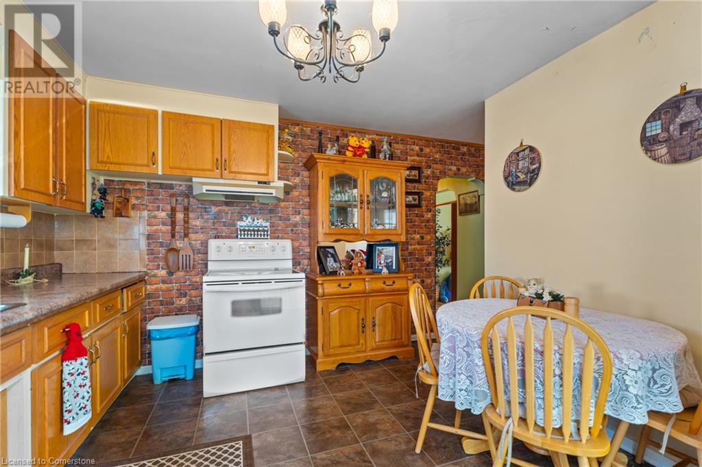 6749 Betty Avenue, Niagara Falls, Ontario  L2G 5W4 - Photo 7 - 40676088