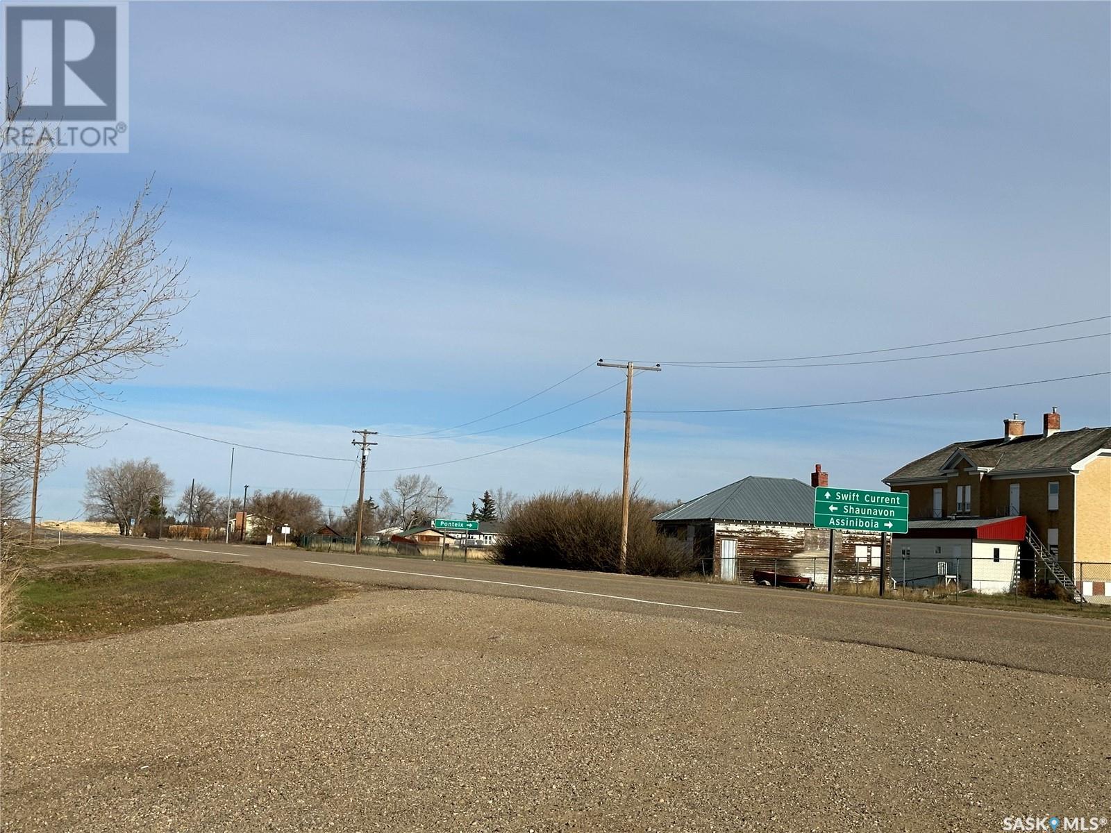 Lacelle Bros Ltd, Cadillac, Saskatchewan  S0N 0K0 - Photo 2 - SK988059