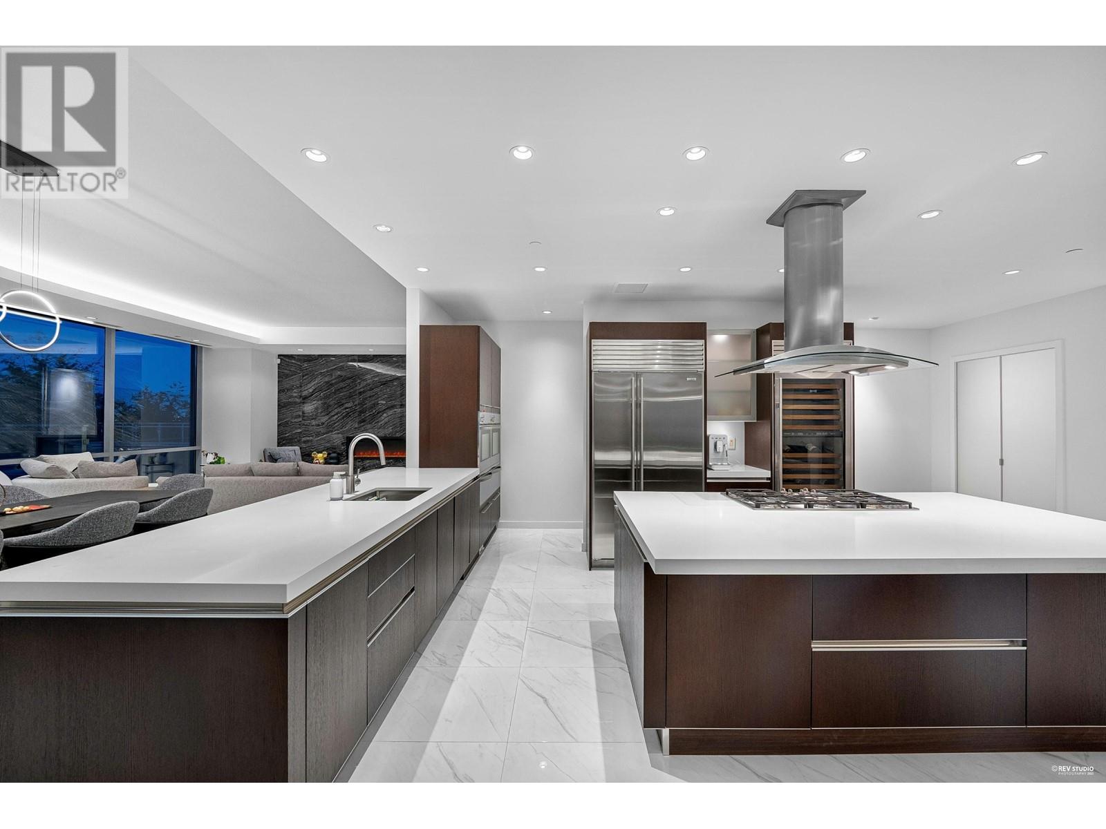 Listing Picture 14 of 40 : 301 1169 W CORDOVA STREET, Vancouver / 溫哥華 - 魯藝地產 Yvonne Lu Group - MLS Medallion Club Member