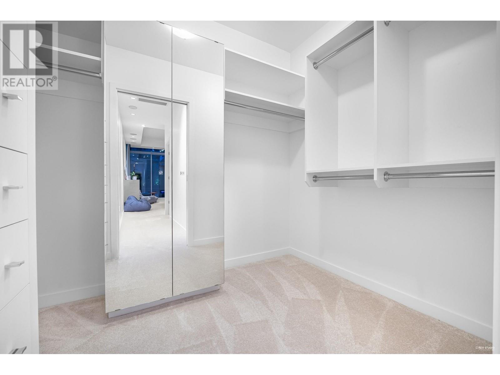 Listing Picture 30 of 40 : 301 1169 W CORDOVA STREET, Vancouver / 溫哥華 - 魯藝地產 Yvonne Lu Group - MLS Medallion Club Member