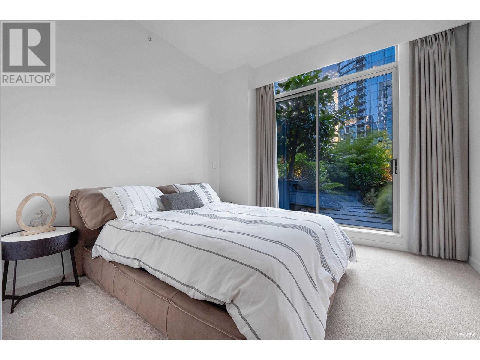 Listing Picture 33 of 40 : 301 1169 W CORDOVA STREET, Vancouver / 溫哥華 - 魯藝地產 Yvonne Lu Group - MLS Medallion Club Member