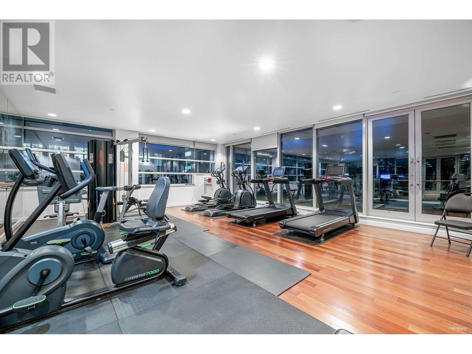 Listing Picture 35 of 40 : 301 1169 W CORDOVA STREET, Vancouver / 溫哥華 - 魯藝地產 Yvonne Lu Group - MLS Medallion Club Member