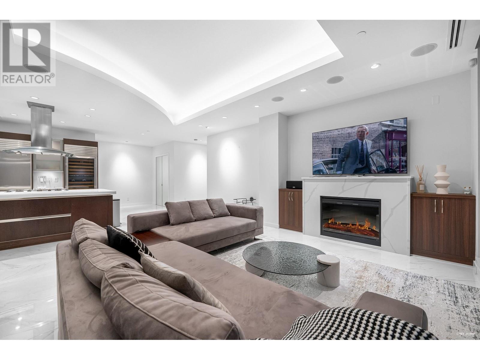 Listing Picture 23 of 40 : 301 1169 W CORDOVA STREET, Vancouver / 溫哥華 - 魯藝地產 Yvonne Lu Group - MLS Medallion Club Member