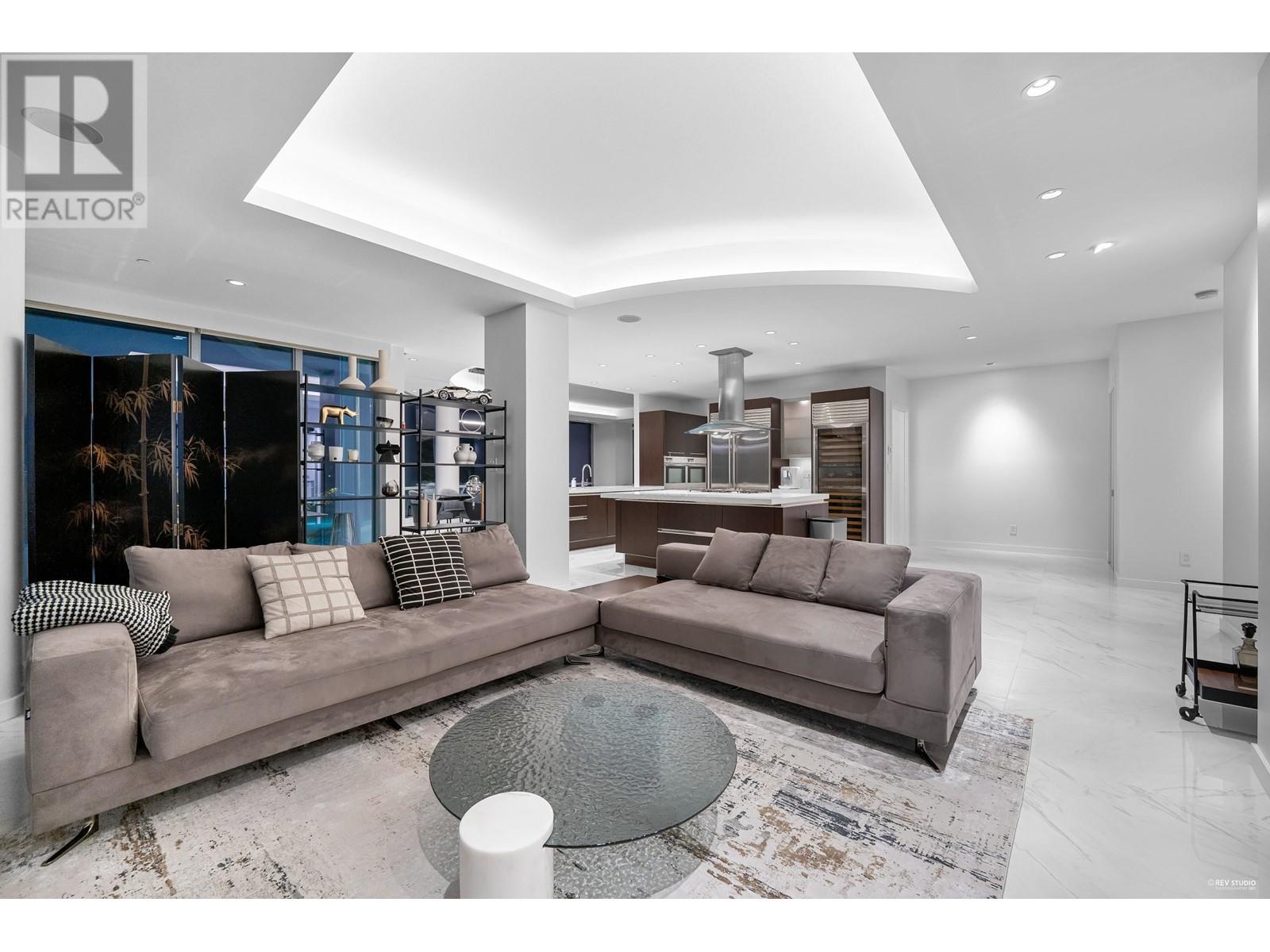 Listing Picture 22 of 40 : 301 1169 W CORDOVA STREET, Vancouver / 溫哥華 - 魯藝地產 Yvonne Lu Group - MLS Medallion Club Member