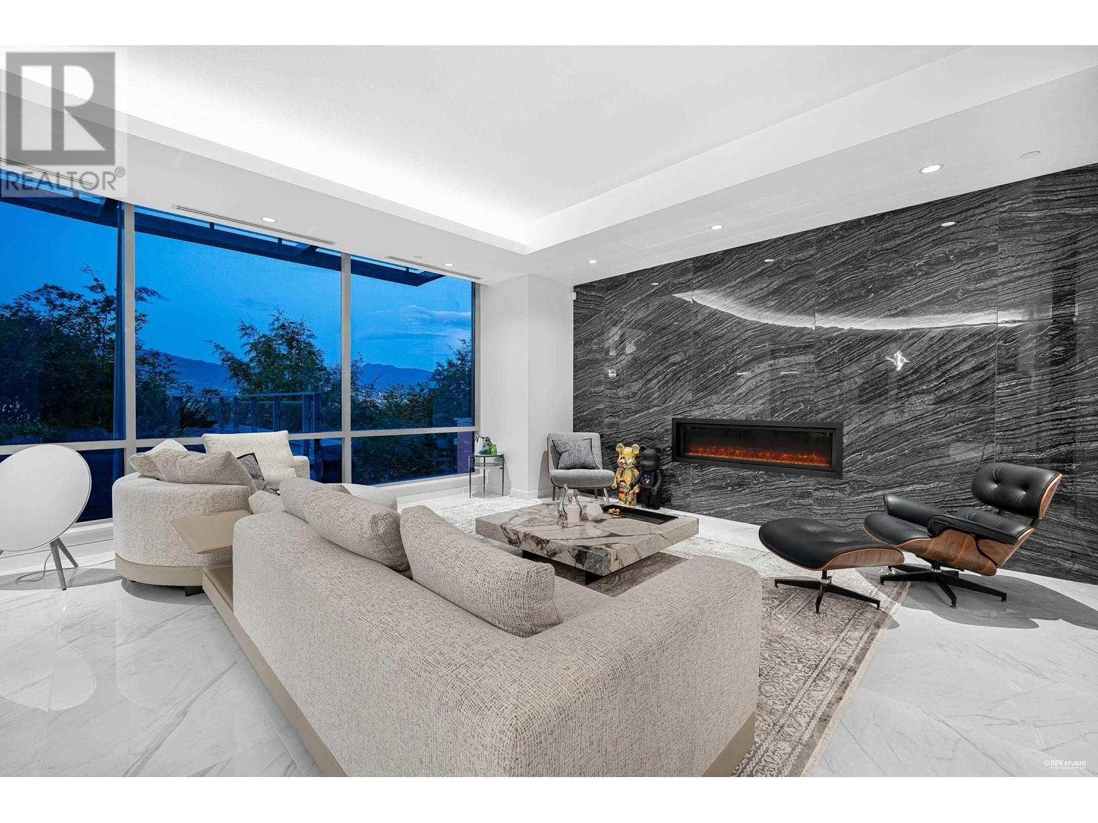 Listing Picture 5 of 40 : 301 1169 W CORDOVA STREET, Vancouver / 溫哥華 - 魯藝地產 Yvonne Lu Group - MLS Medallion Club Member