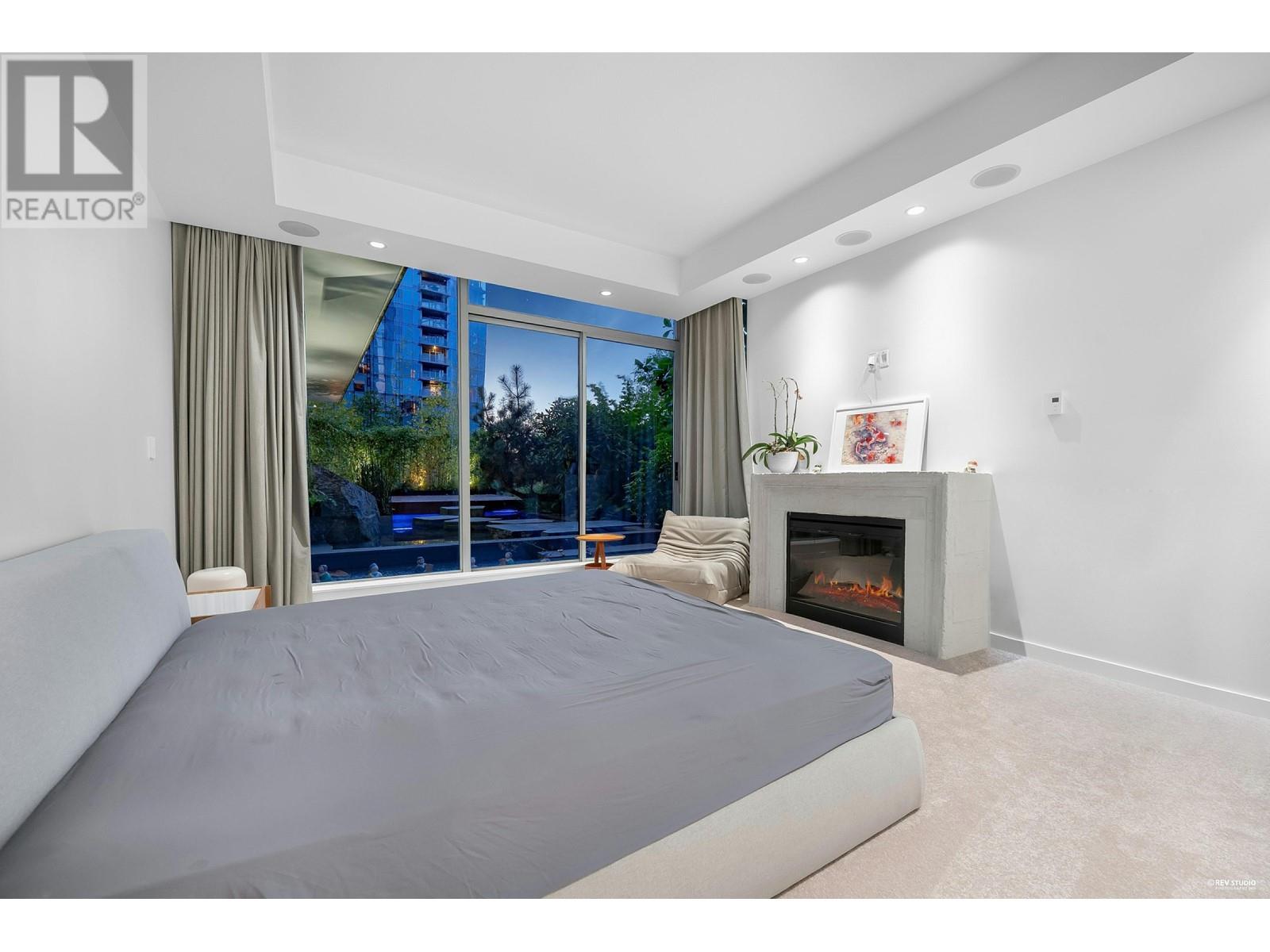 Listing Picture 28 of 40 : 301 1169 W CORDOVA STREET, Vancouver / 溫哥華 - 魯藝地產 Yvonne Lu Group - MLS Medallion Club Member