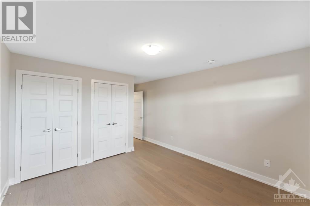 1357 Kitchener AvenueOttawa, Ontario  K1V 6W1 - Photo 13 - X9515655