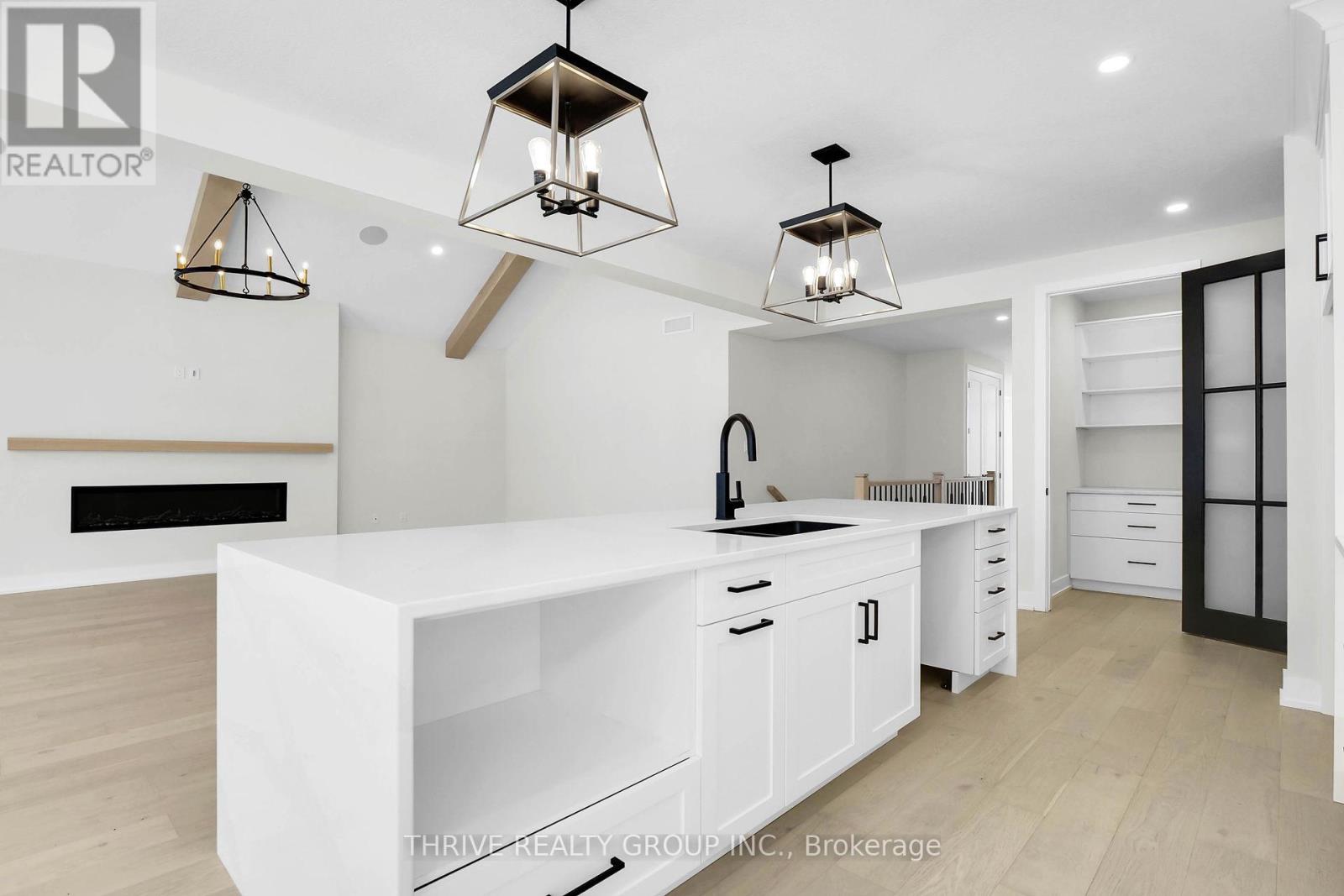 117 Aspen Circle, Thames Centre, Ontario  N0M 0A4 - Photo 8 - X10423599