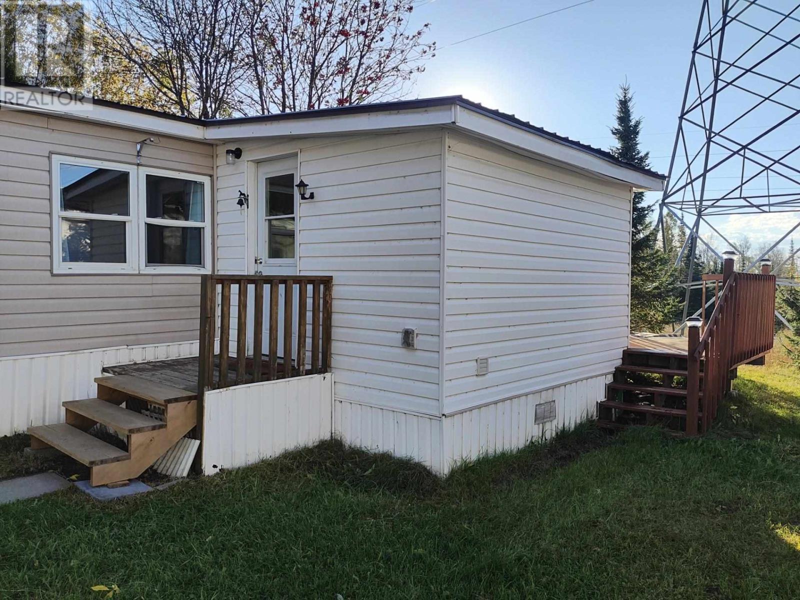 9 Sarawak Drive, Thunder Bay, Ontario  P7A 0Y6 - Photo 2 - TB243294