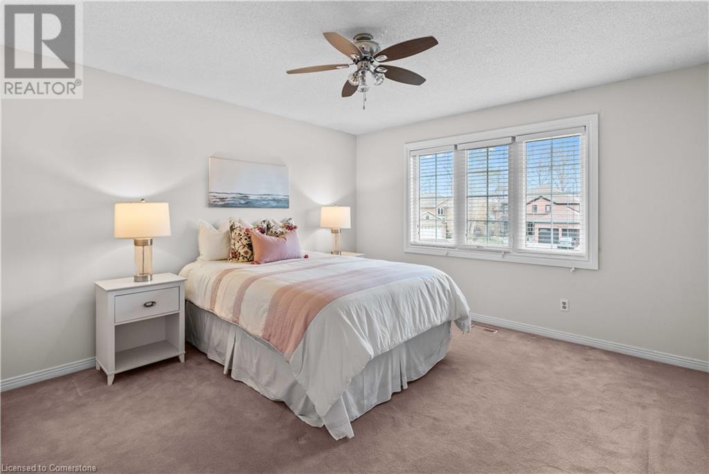 2068 Pipers CourtBurlington, Ontario  L7M 3W1 - Photo 22 - 40676732