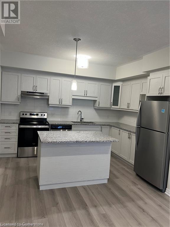 25 Isherwood Avenue Unit# 42, Cambridge, Ontario  N1R 0E2 - Photo 2 - 40677235