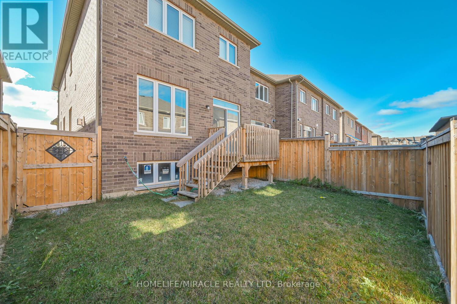 34 Pearman Crescent, Brampton, Ontario  L7A 4Y9 - Photo 34 - W10423602