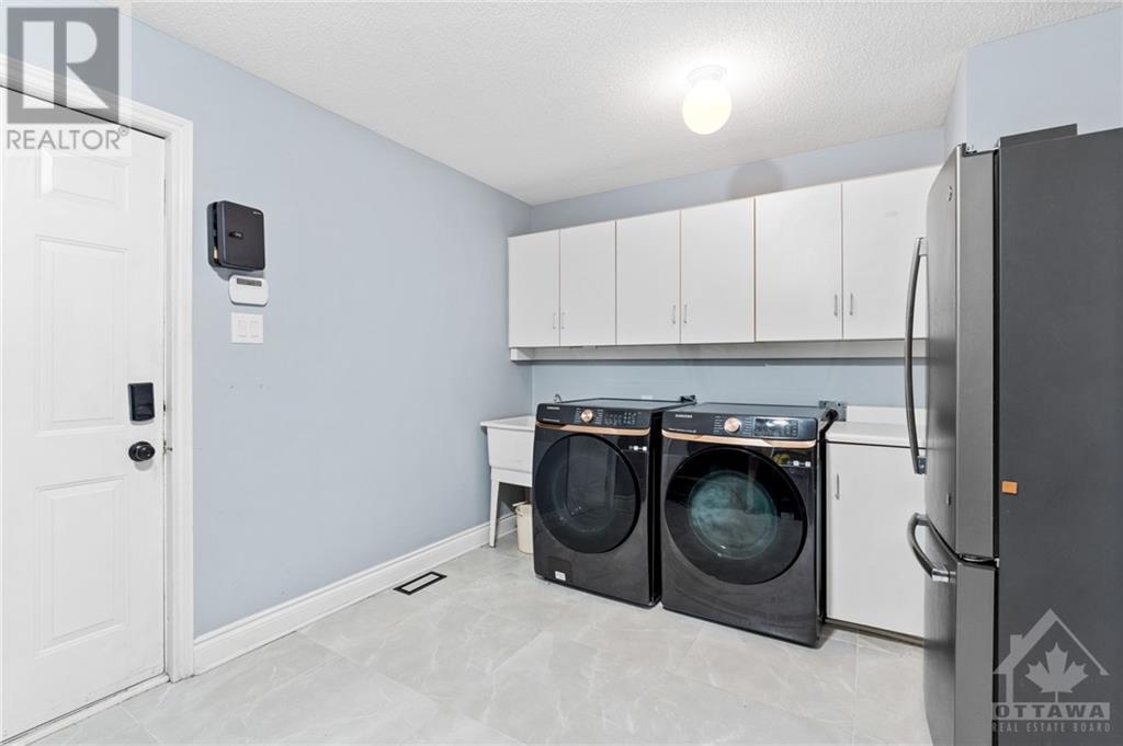 7 Rolston WayOttawa, Ontario  K2W 1A4 - Photo 18 - X10423958