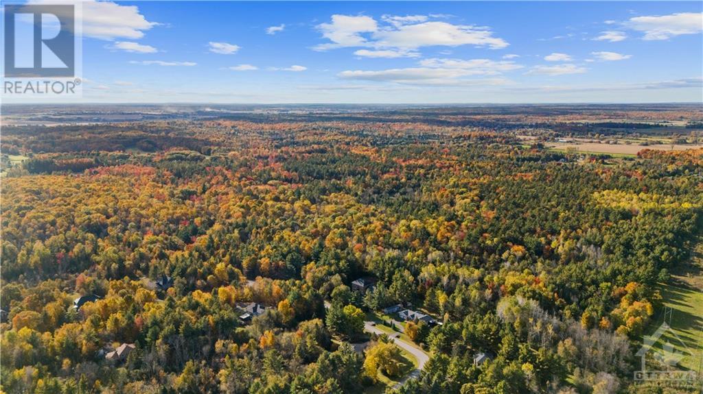 7 Rolston WayOttawa, Ontario  K2W 1A4 - Photo 30 - X10423958