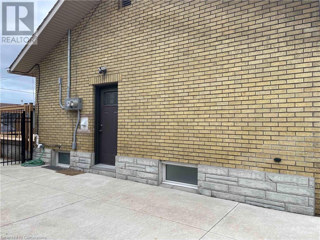 45 Endfield Avenue Unit# 2, Hamilton, Ontario  L8T 2L3 - Photo 2 - 40677521