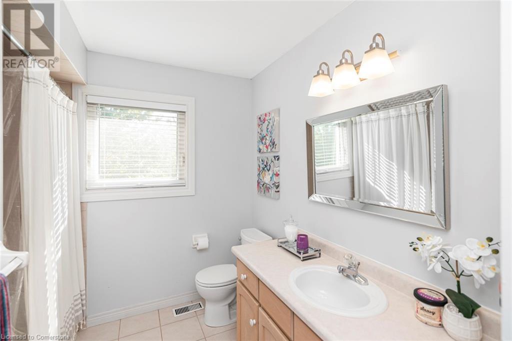 88 Gatestone Drive, Hamilton, Ontario  L8J 2V1 - Photo 32 - 40654640