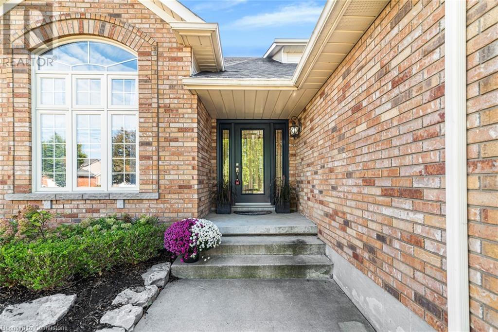 88 Gatestone Drive, Hamilton, Ontario  L8J 2V1 - Photo 4 - 40654640