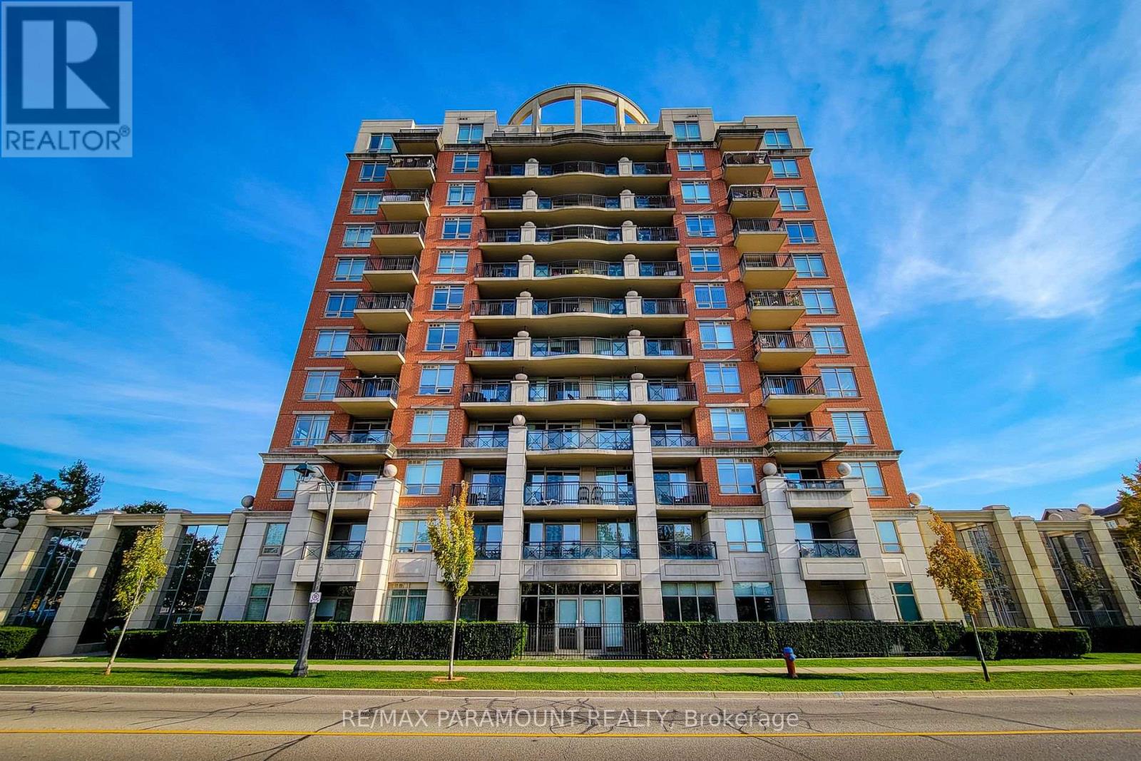 1102 - 2325 CENTRAL PARK DRIVE, Oakville, Ontario