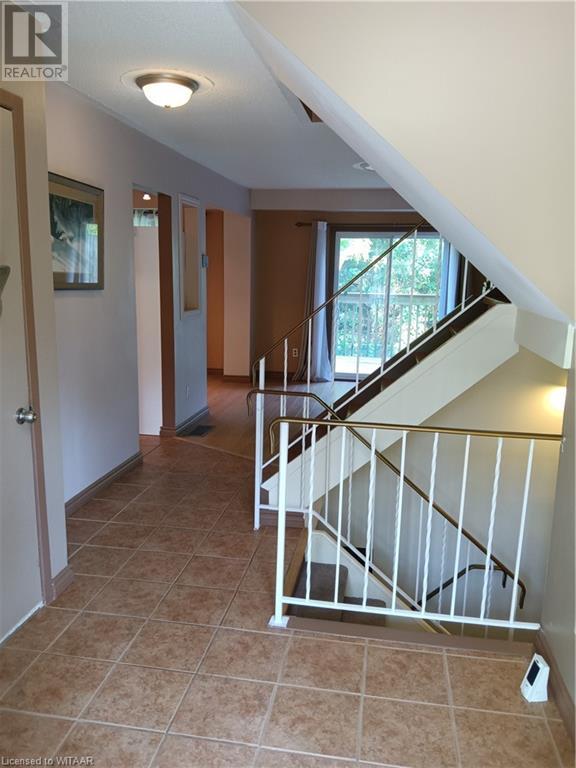 179 Ferguson Drive Unit# 6, Woodstock, Ontario  N4V 1A5 - Photo 4 - 40618209