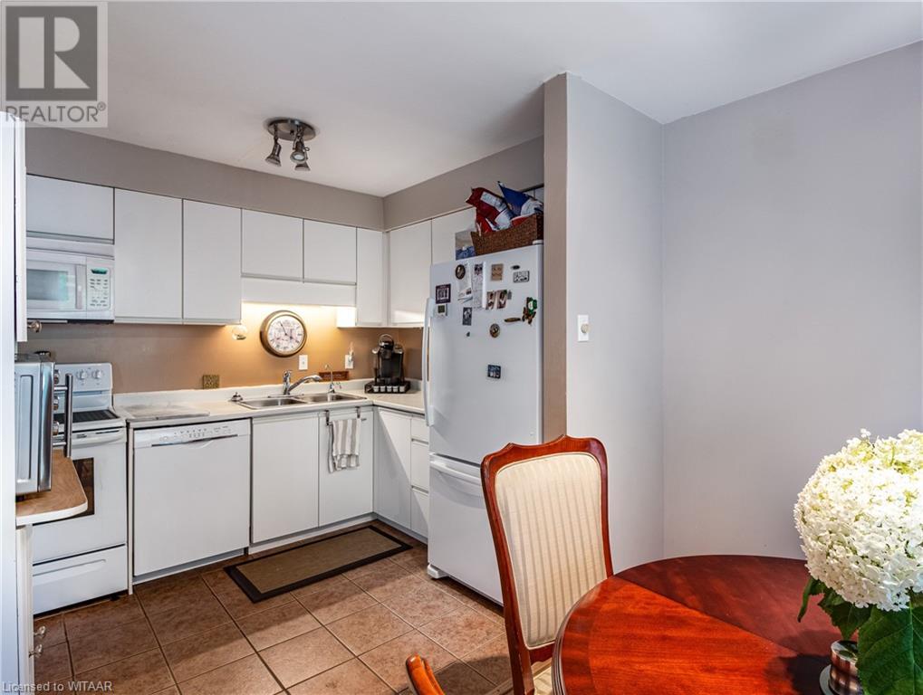 179 Ferguson Drive Unit# 6, Woodstock, Ontario  N4V 1A5 - Photo 11 - 40618209