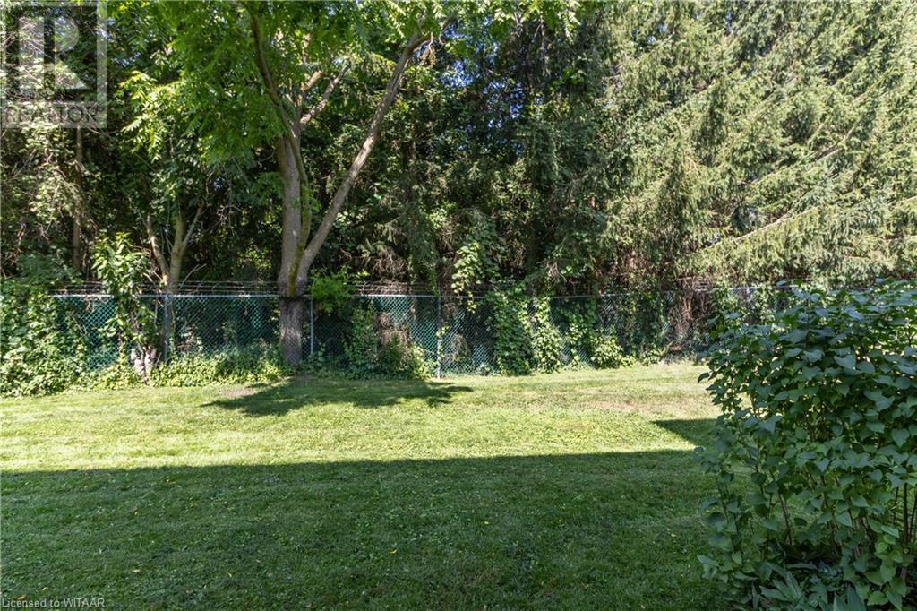 179 Ferguson Drive Unit# 6, Woodstock, Ontario  N4V 1A5 - Photo 3 - 40618209